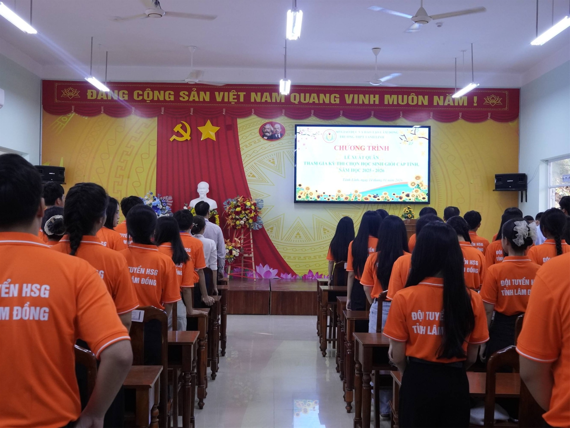 Lễ xuất quân tham gia kỳ thi tuyển chọn học sinh giỏi cấp tỉnh năm học 2025–2026